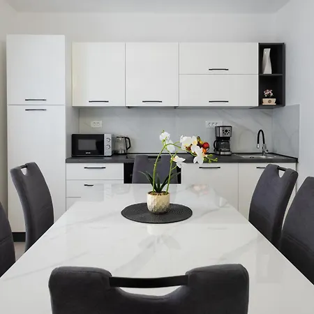 Luxe Residence Krk Apartment *
